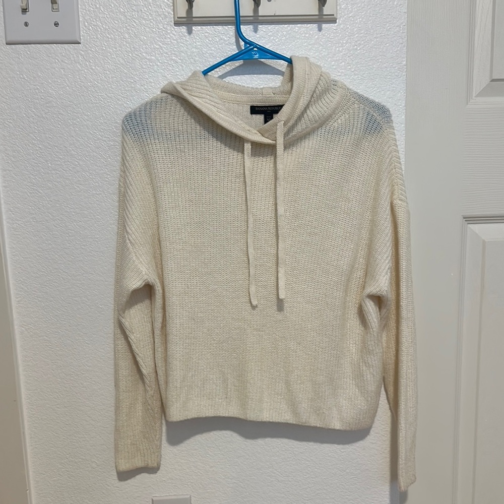 Banana Republic Ivory Knit Sweater w Hood